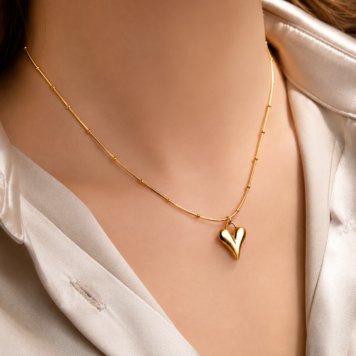 BELARIC 18K gold-plated heart pendant necklace for women - lifestyle view