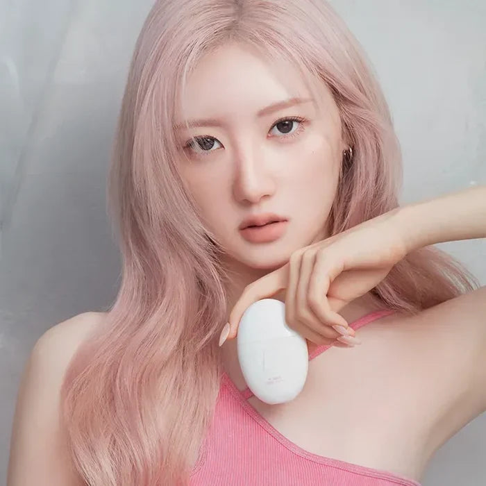 Person holding a skincare product, promoting BANILACO All Day Prep Hydro UV Serum Base SPF50+PA++++.