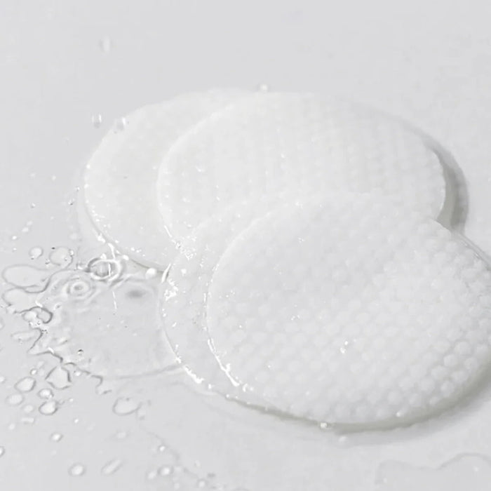CELIMAX Ji Woo Gae Heartleaf BHA Peeling Pad 60 Pads showing three wet exfoliating pads on a white background