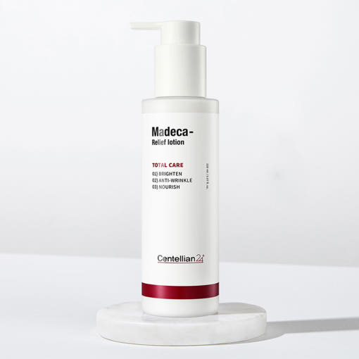 Bottle of CENTELLIAN 24 Madeca Relief Lotion 150ml on a white background.