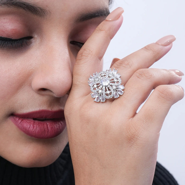Floral crystal ring detail view - BELARIC