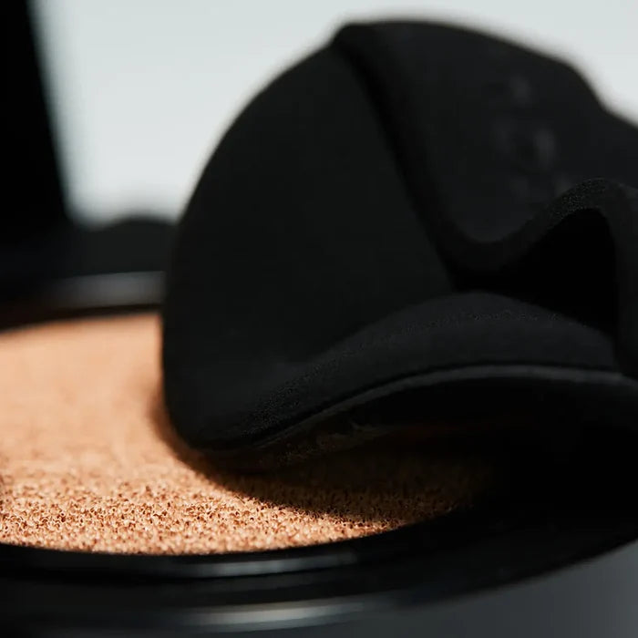 Close-up of JAVIN DE SEOUL Wink Cushion Glow 16g showcasing cushion texture with applicator sponge.