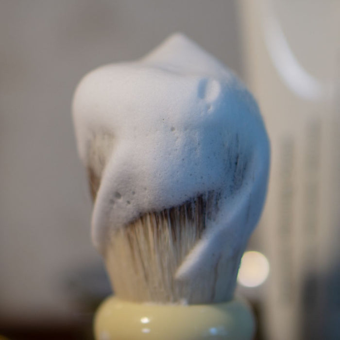 LAZY SOCIETY Superme Shaving Cream 100ml shaving brush with rich white lather, Gentleman Korea premium Korean men’s grooming product