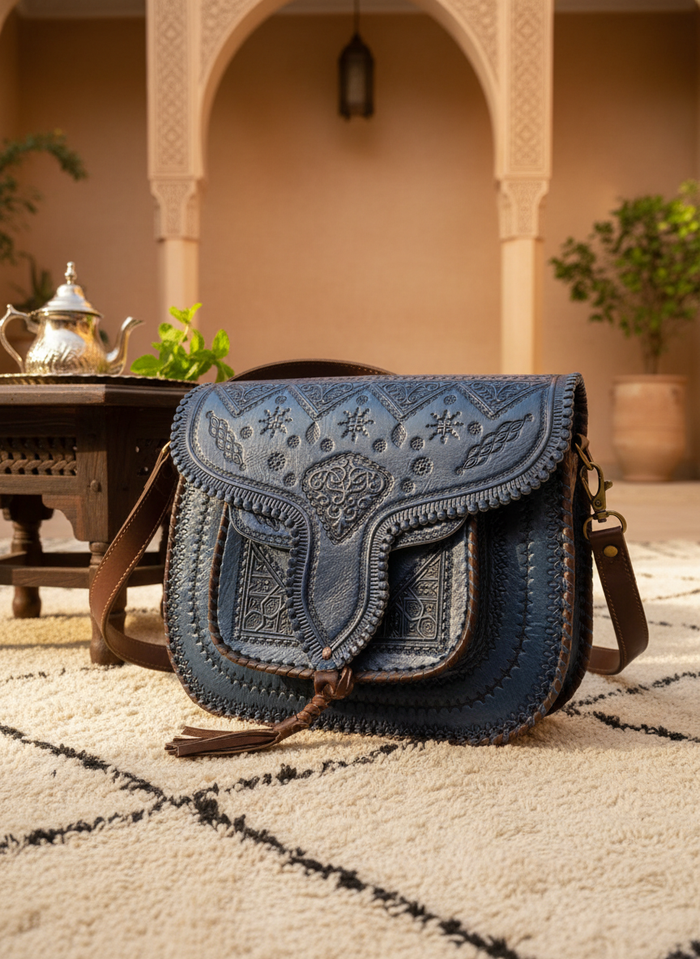 LSSAN Leather Handbag - Dark Blue - Heart