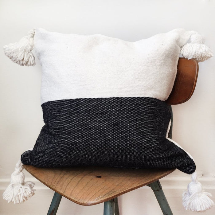 Moroccan PomPom Pillow Cover - Half White / Black - Blanco Y Negro