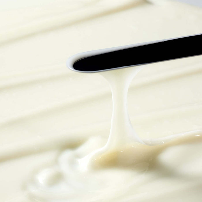 Close-up of creamy texture representing PARNELL Bakuchiol Wild Yam 2.12 Firming Serum 30ml