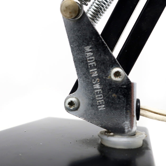 Scandinavian Modern Black Articulating Desk Lamp by Ledu