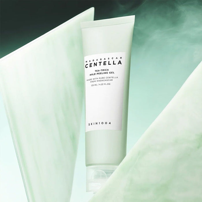 SKIN1004 Madagascar Centella Tea-trica Mild Peeling Gel 125ml shown against marble background.