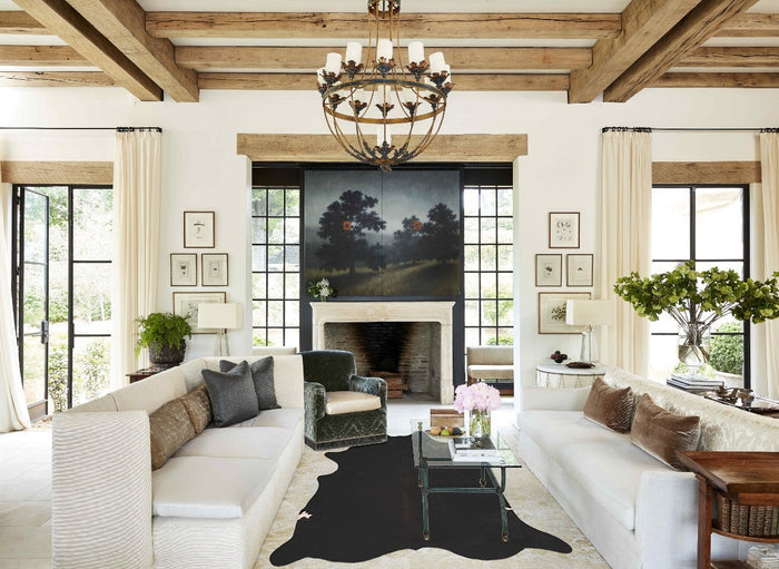 Solid Black Cowhide Rug #B10371