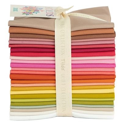 Tilda - Solids - Warm Colors 25 Fat Quarter Bundle